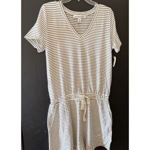 Amazon Essential Black &White Striped Romper Size Med elastic waist with pockets